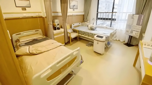 董璇前夫高云翔给天下男人狠狠上了一课